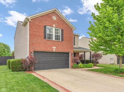 8648 Wheatfield Dr, Camby, IN 46113