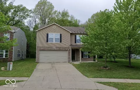 8402 Ligonier Dr, Camby, IN 46113