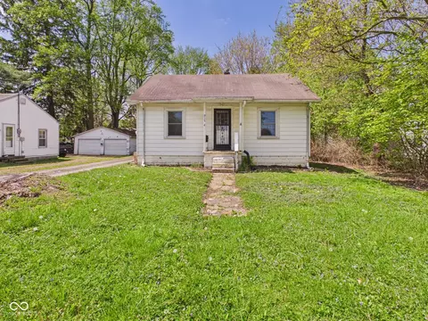915 Woodlawn Dr, Anderson, IN 46012