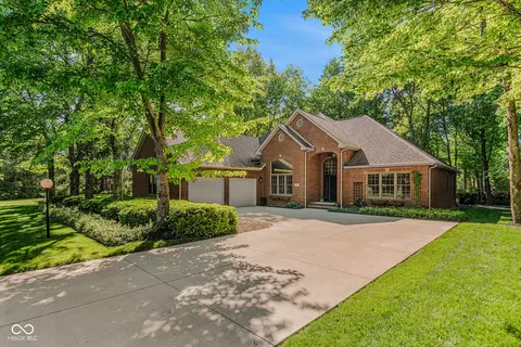 6017 Leatherback Dr, Columbus, IN 47201