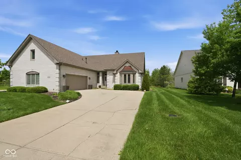 7450 Easy St, Fishers, IN 46038