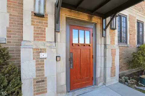 825 N Delaware St #3B, Indianapolis, IN 46204