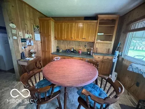 Kitchen - 6077 S 200 E, Waldron, IN 46182 photo 2 of 7