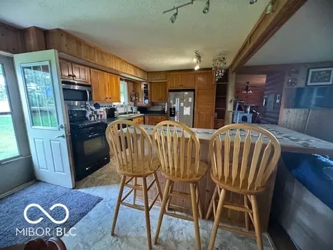 Kitchen - 6077 S 200 E, Waldron, IN 46182 photo 4 of 7