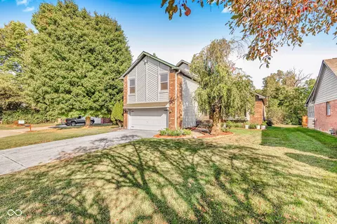 1142 Alydar Cir, Indianapolis, IN 46217
