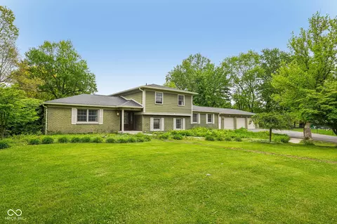 8836 Briarclift Rd, Indianapolis, IN 46256