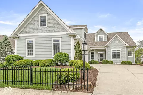 764 Hanover Close, Zionsville, IN 46077