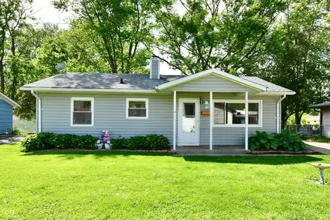 622 S Locust Ln, Brownsburg, IN 46112
