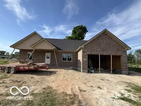 1606 Sutton St, Alexandria, IN 46001