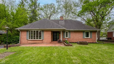 717 E 70th Pl, Indianapolis, IN 46220