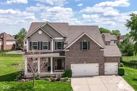 8465 Abernethy Ln, Brownsburg, IN 46112