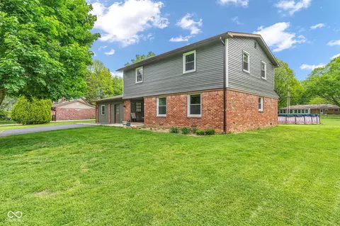 4851 Wycliff East Dr, Indianapolis, IN 46221
