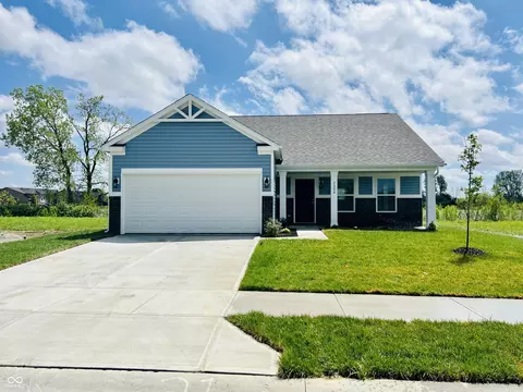 2358 N Liberty Lakes Dr, Greensburg, IN 47240