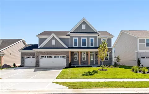 6163 Hampton Walk Blvd, Mccordsville, IN 46055