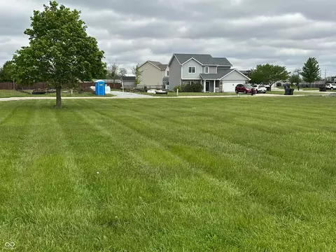 101 Sunburst Cir, Alexandria, IN 46001