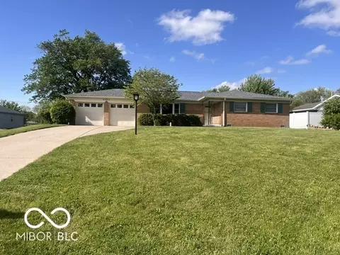 132 W Brunswick Ave, Indianapolis, IN 46217