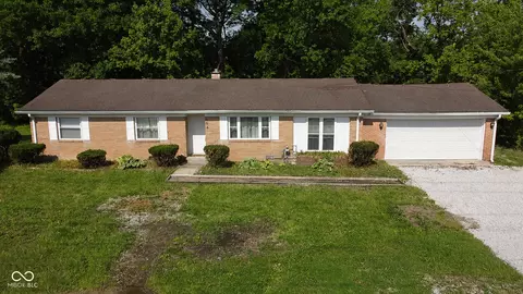664 N County Road 800 E, Avon, IN 46123