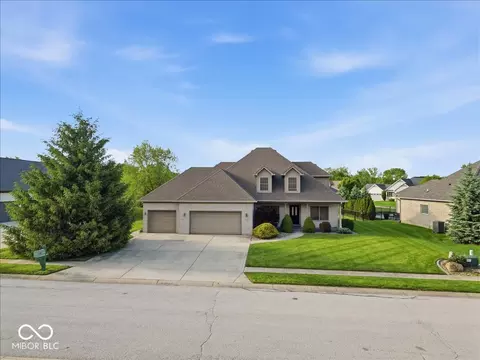5428 Calvert Ln, Plainfield, IN 46168