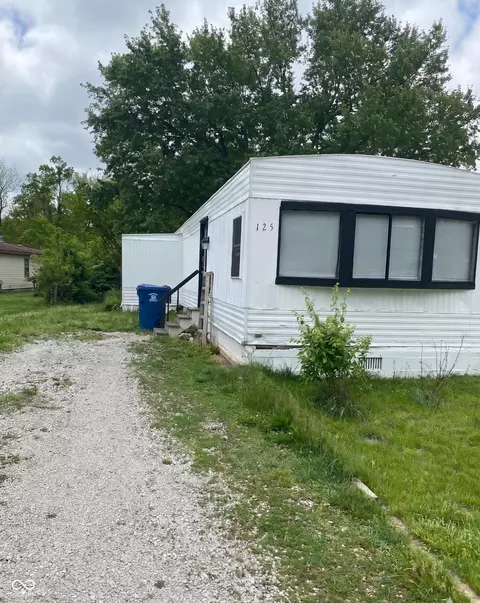 125 Rosewood Dr, Cicero, IN 46034