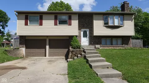 7417 Carolling Way, Indianapolis, IN 46237