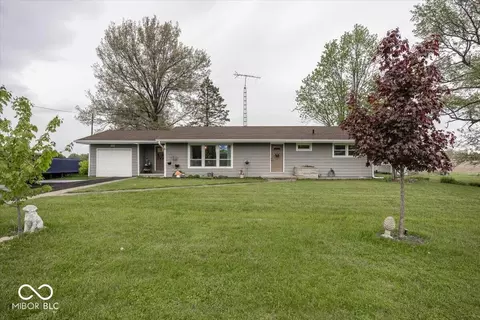 2390 W County Road 50 N, New Castle, IN 47362