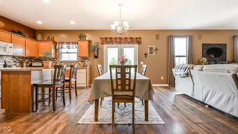 Dining - 5132 Montevideo Dr, Plainfield, IN 46168 photo 1 of 2