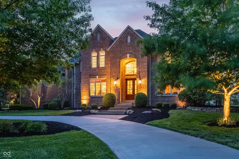 13986 Salsbury Creek Dr, Carmel, IN 46032