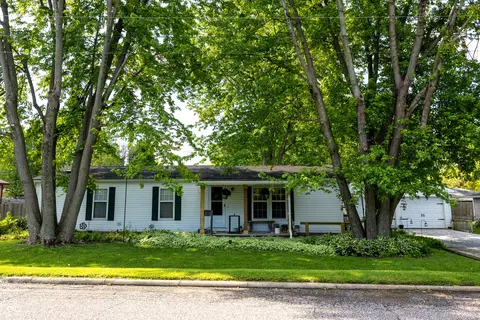 1601 Fairlane St, Crawfordsville, IN 47933