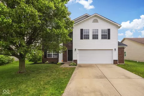 7031 N Stubbington Ln, Mccordsville, IN 46055