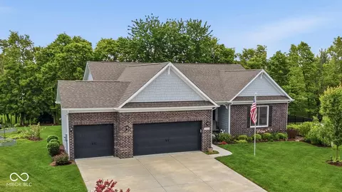 10237 Maiden Ct, Fishers, IN 46040