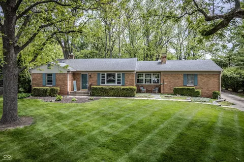 10315 Eller Rd, Fishers, IN 46038