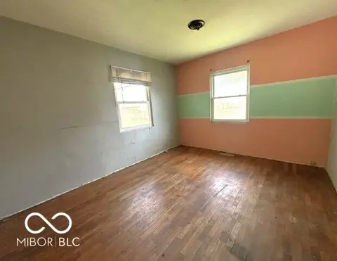 Bedroom - 213 N Posey St, Windfall, IN 46076 photo 3 of 6