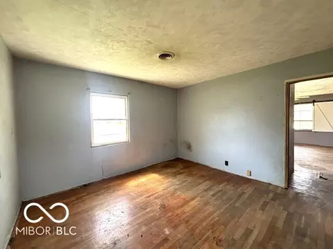 Bedroom - 213 N Posey St, Windfall, IN 46076 photo 2 of 6