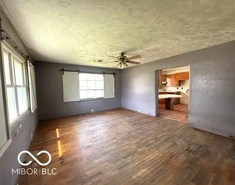 Living - 213 N Posey St, Windfall, IN 46076 photo 1 of 2