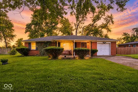 1811 Vickie Dr, Indianapolis, IN 46239