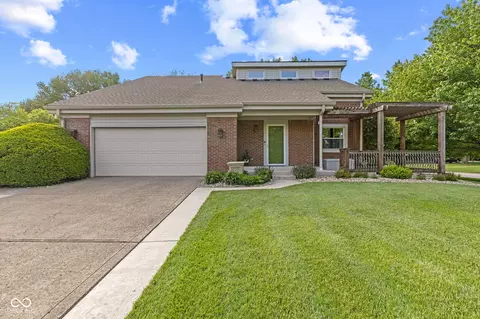 2 Marley Ct, Whiteland, IN 46184
