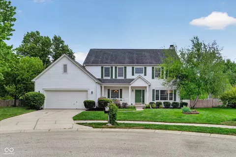 211 Wyndotte Dr, Carmel, IN 46032