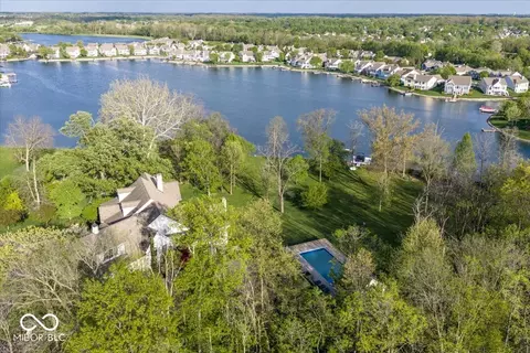 View/Area - 10511 E 116th St, Fishers, IN 46037 photo 11 of 15