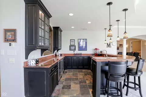 Kitchen - 10511 E 116th St, Fishers, IN 46037 photo 9 of 10