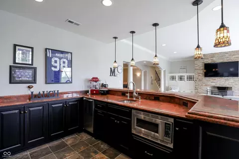 Kitchen - 10511 E 116th St, Fishers, IN 46037 photo 10 of 10