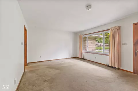 Living - 1015 E Logan St, Brownsburg, IN 46112 photo 3 of 3