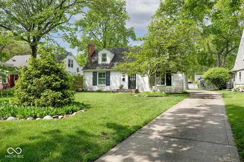 5942 Hillside Avenue East Dr, Indianapolis, IN 46220