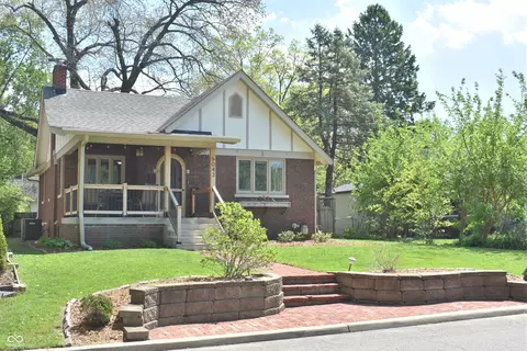 6043 Kingsley Dr, Indianapolis, IN 46220