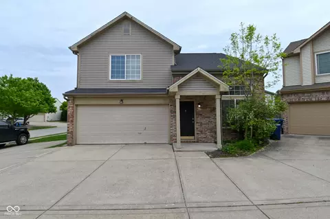 9875 Worthington Blvd, Fishers, IN 46038