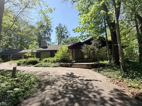3401 E Loretta Dr, Indianapolis, IN 46227