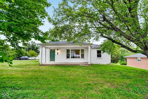 1921 E 10th St, Anderson, IN 46012