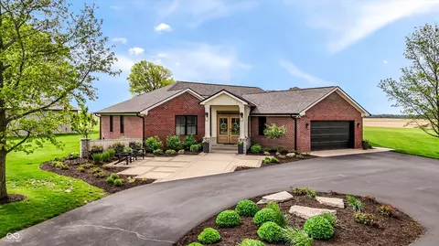 4075 E State Road 44, Shelbyville, IN 46176