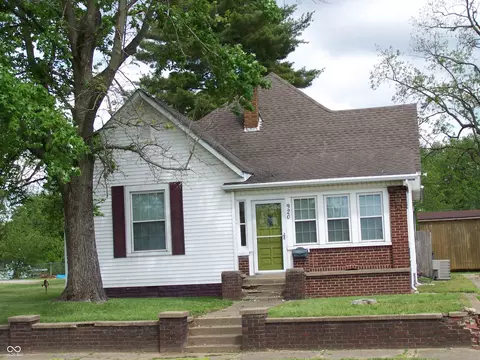 920 N Ewing St, Seymour, IN 47274