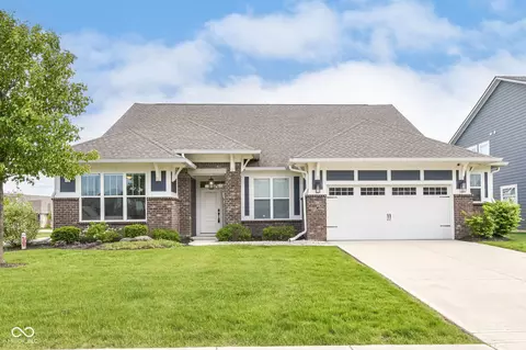 2061 Mobley Dr, Westfield, IN 46074