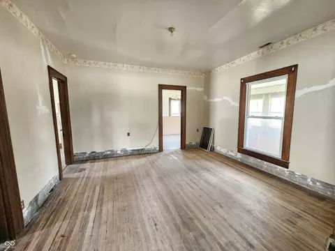 Living - 415 N Independence St, Windfall, IN 46076 photo 1 of 1